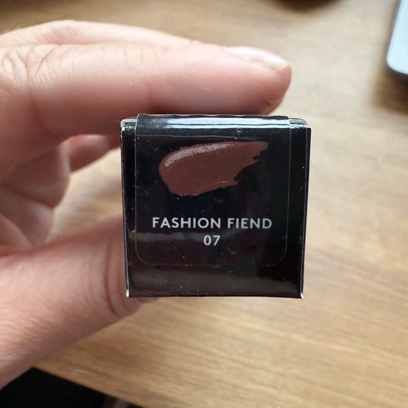 Fenty‎ Beauty Fenty Icon Velvet Liquid Lipstick Fashion Fiend 07 New Sealed - Picture 2 of 4